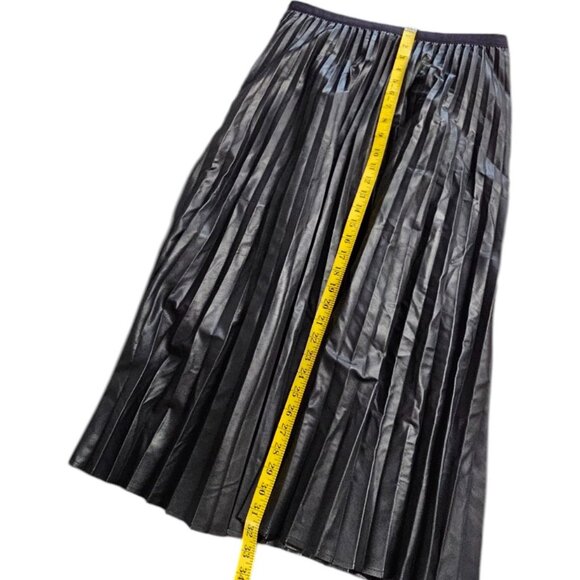 Aritzia Babaton Jude Faux Leather Pleated Accordion Midi Skirt, Black, Large - Picture 3 of 9